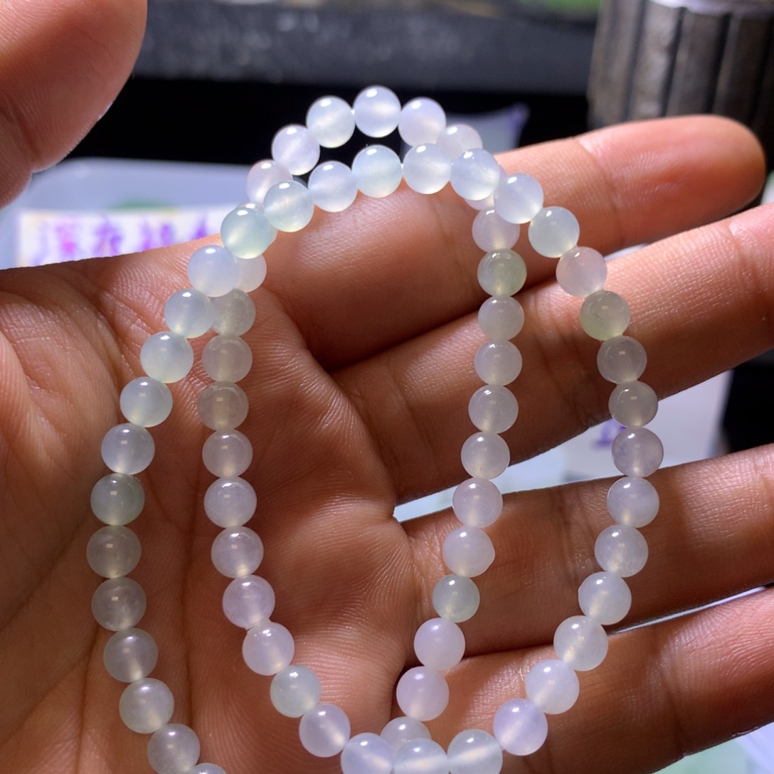 未镶嵌定制翡翠卡5.5糯冰清爽小珠串