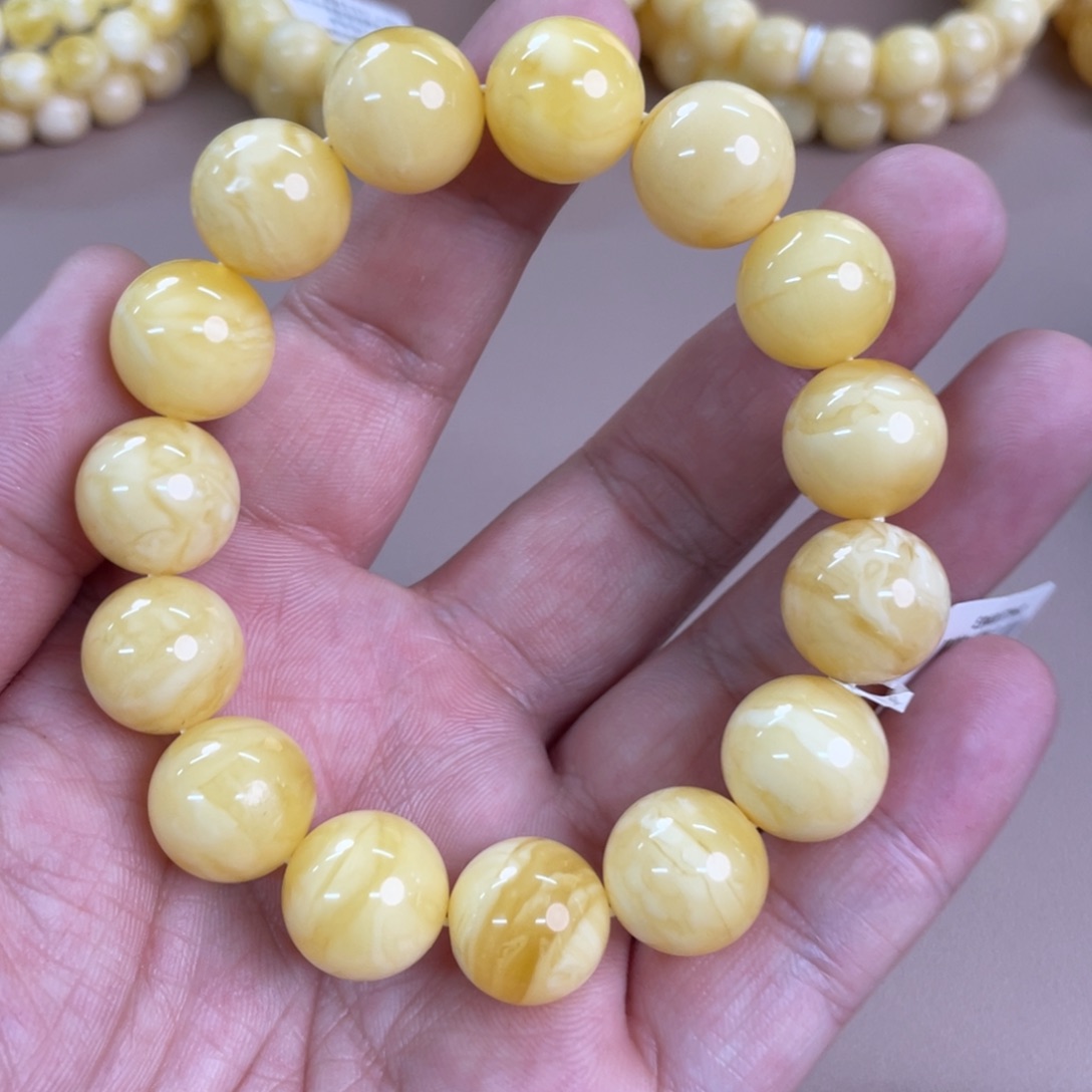 琥珀裸石未镶嵌1310000000000