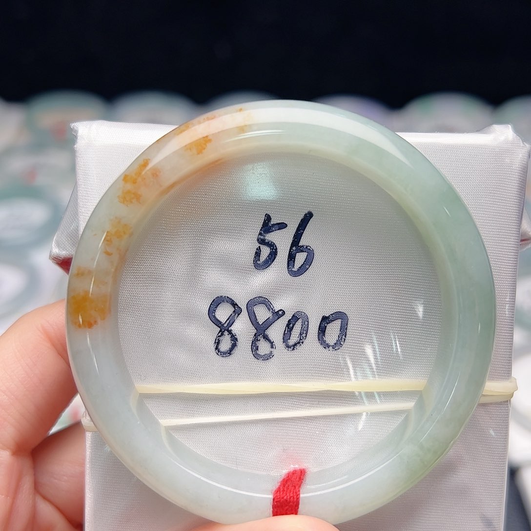 翡翠未镶嵌手镯A货