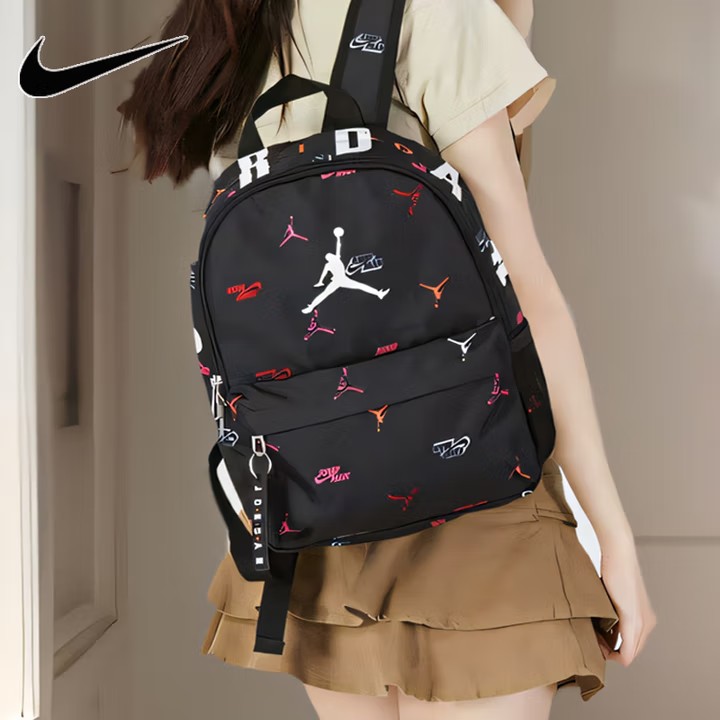 NIKE耐克AJ双肩包男包女包休闲运动背包1-6年级减负学生通勤书包