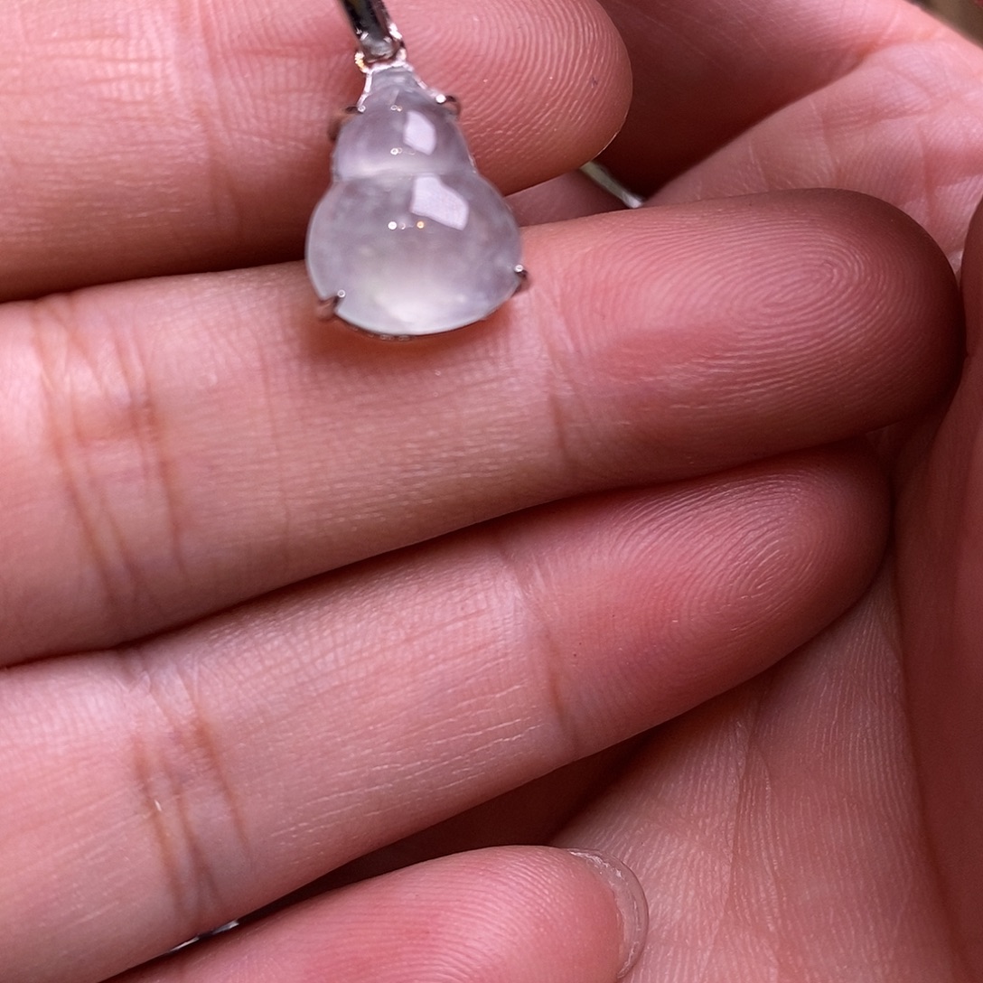 翡翠银S925镶嵌颈饰葫芦