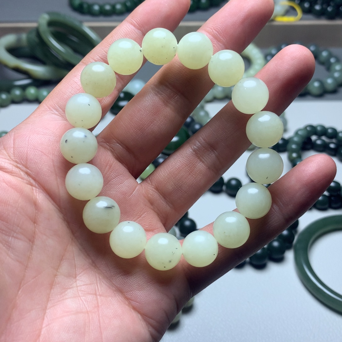 和田玉未镶嵌手链