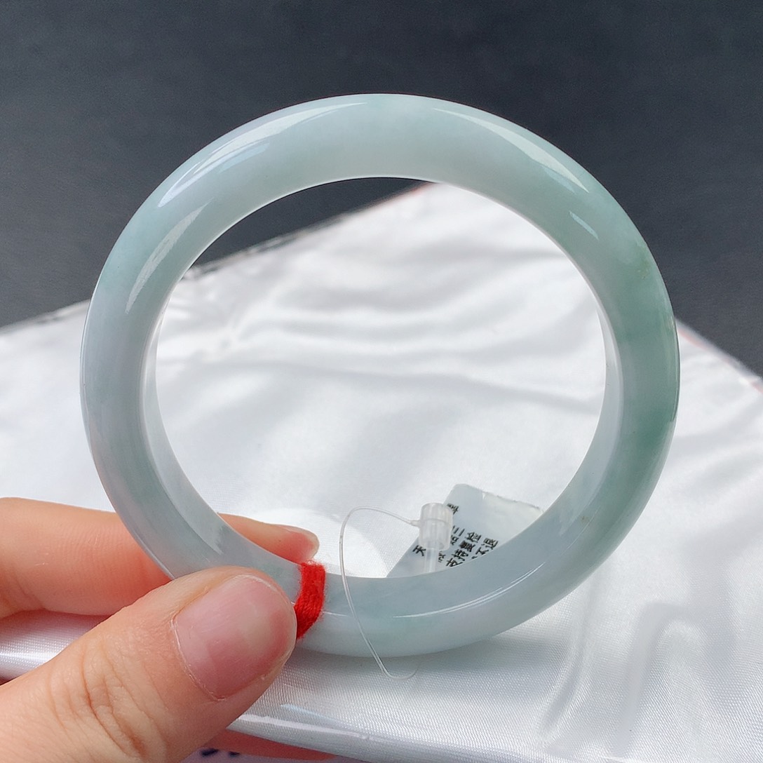 翡翠手镯未镶嵌43正56.6