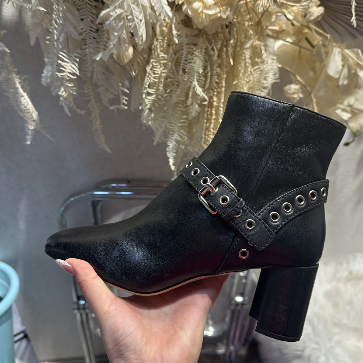 未使用 MIU MIU/缪缪 缪缪黑色皮带扣高跟短靴36.5