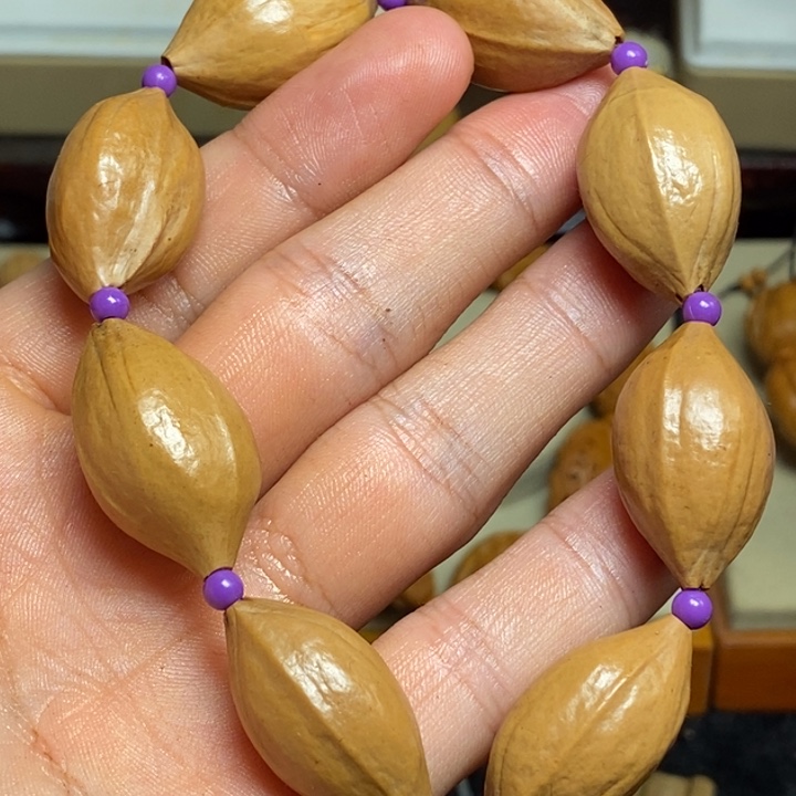 猴头核桃吊坠loooktututututu