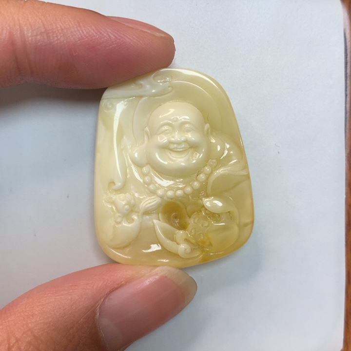 【闪购商品】琥珀珠宝奇石未镶嵌6.9克弥勒