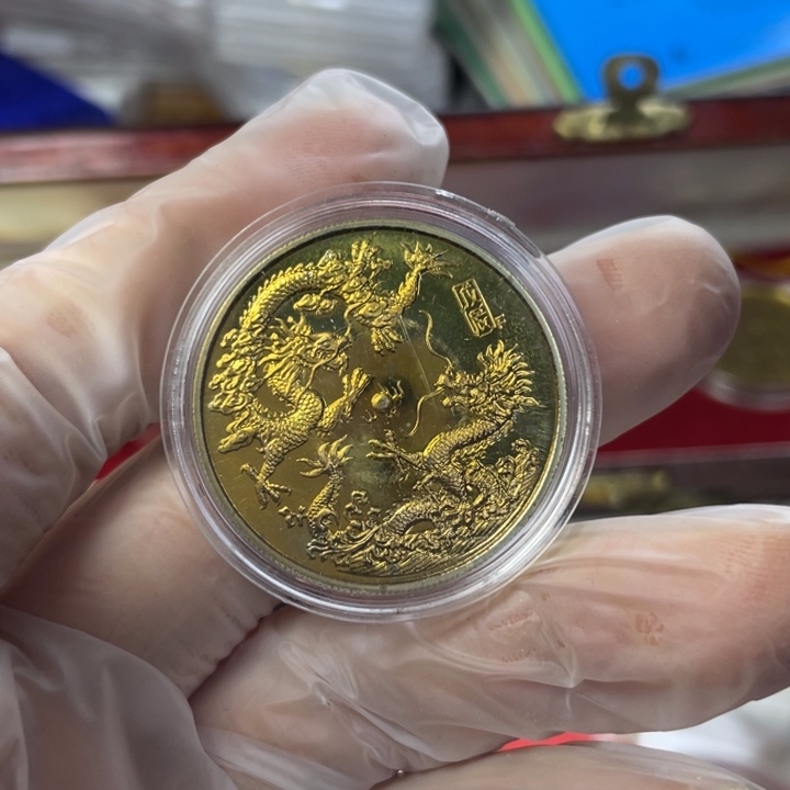 其他普通金属微氧化的生肖龙