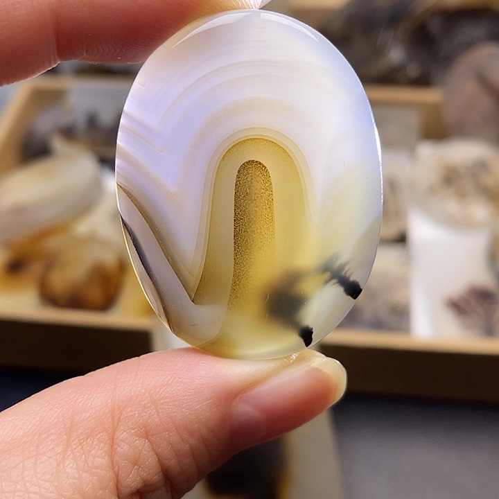 玛瑙/玉髓未镶嵌颈饰