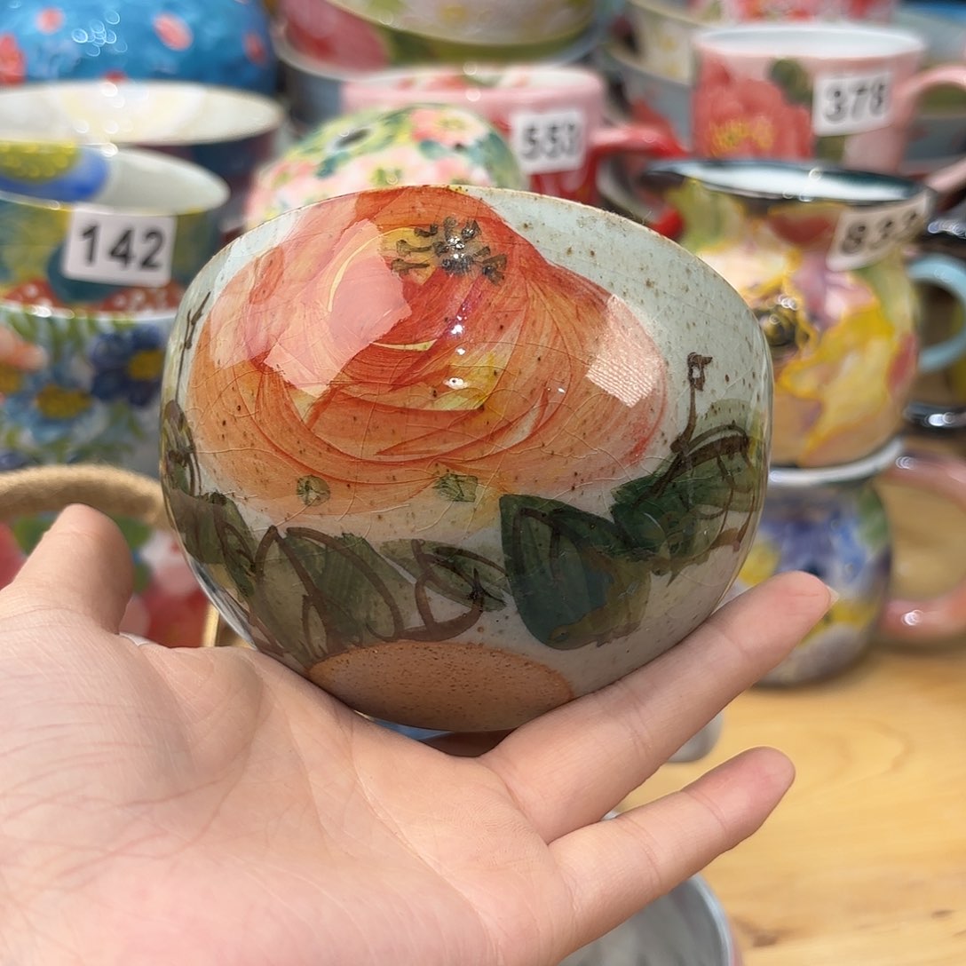 瓷片兔兔嘎嘎嘎好帅