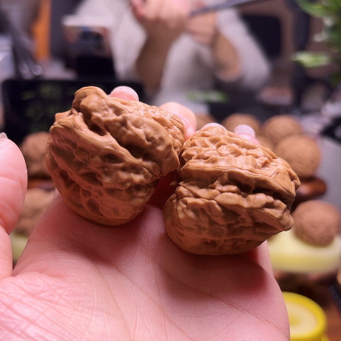 郑***浪文玩核桃把件38尺蛤蟆33