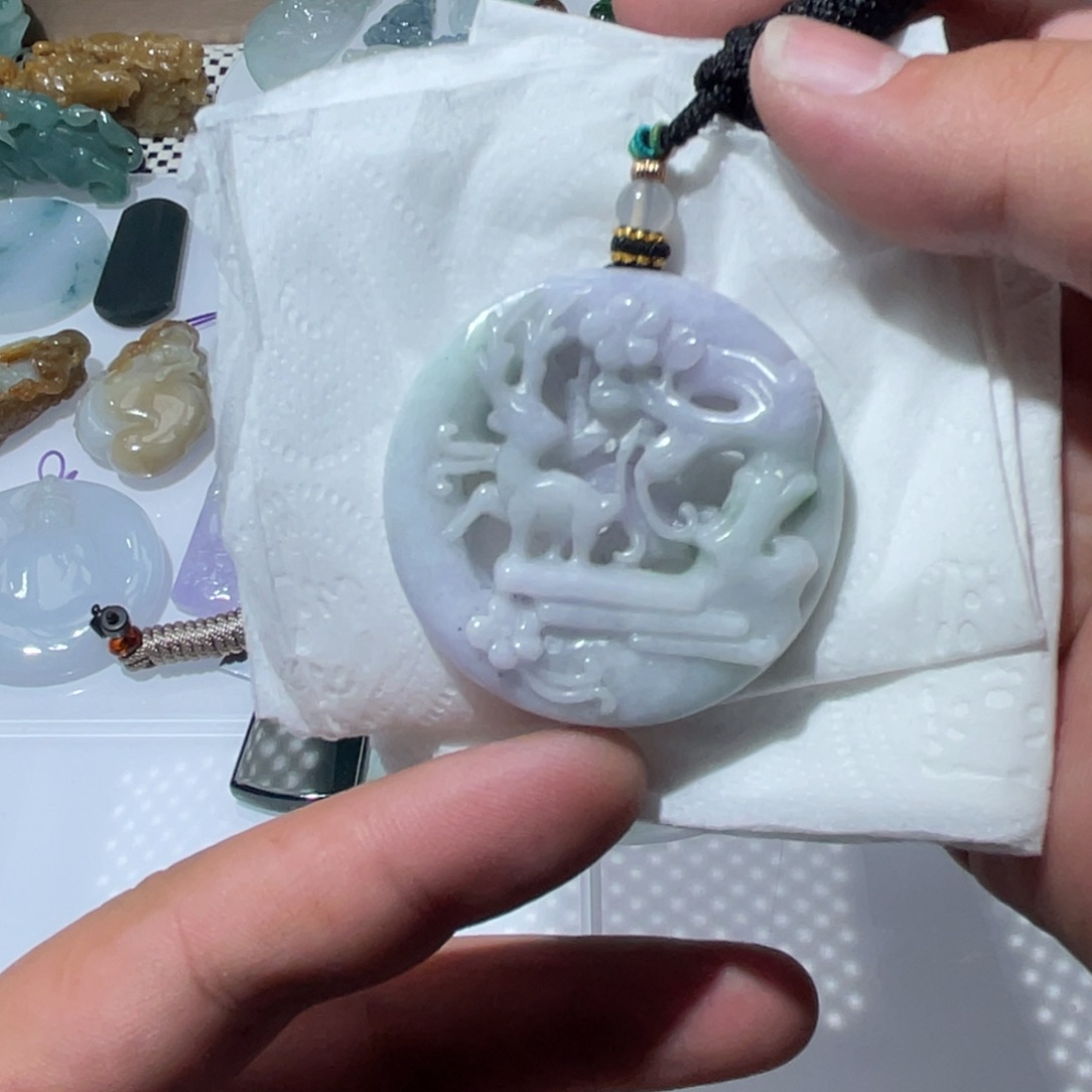 翡翠颈饰未镶嵌天然