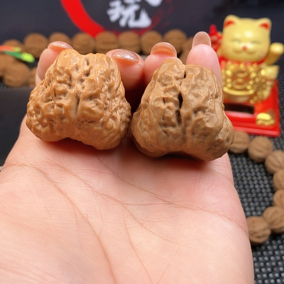 文玩核桃吊坠40尺肌肉感十足蛙的佛肚