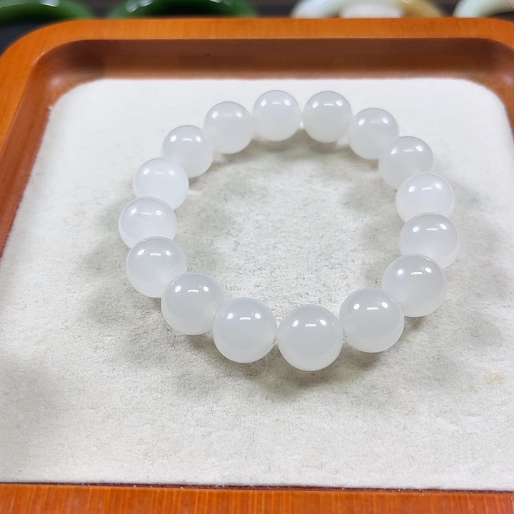 未镶嵌手链和田玉