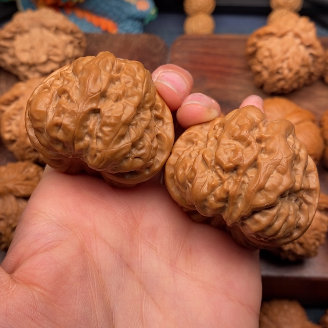 文玩核桃把件超*44四开背肌肉大肥蛙