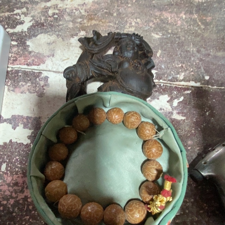 滴血莲花菩提吊坠