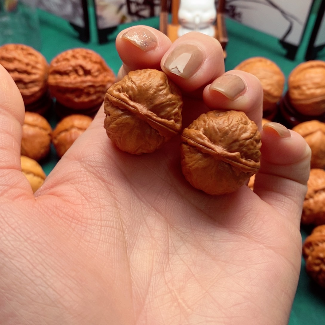 文玩核桃吊坠磨盘