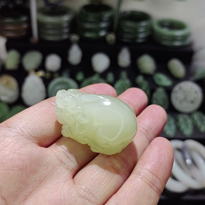 和田玉未镶嵌吊坠(不含链)