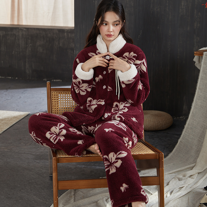 国风珊瑚绒睡衣女秋冬季加绒加厚时尚高级感保暖法兰绒家居服套装