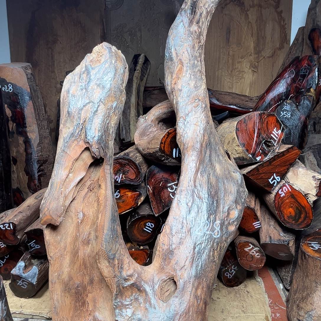 *****檀木大红酸枝交趾黄檀