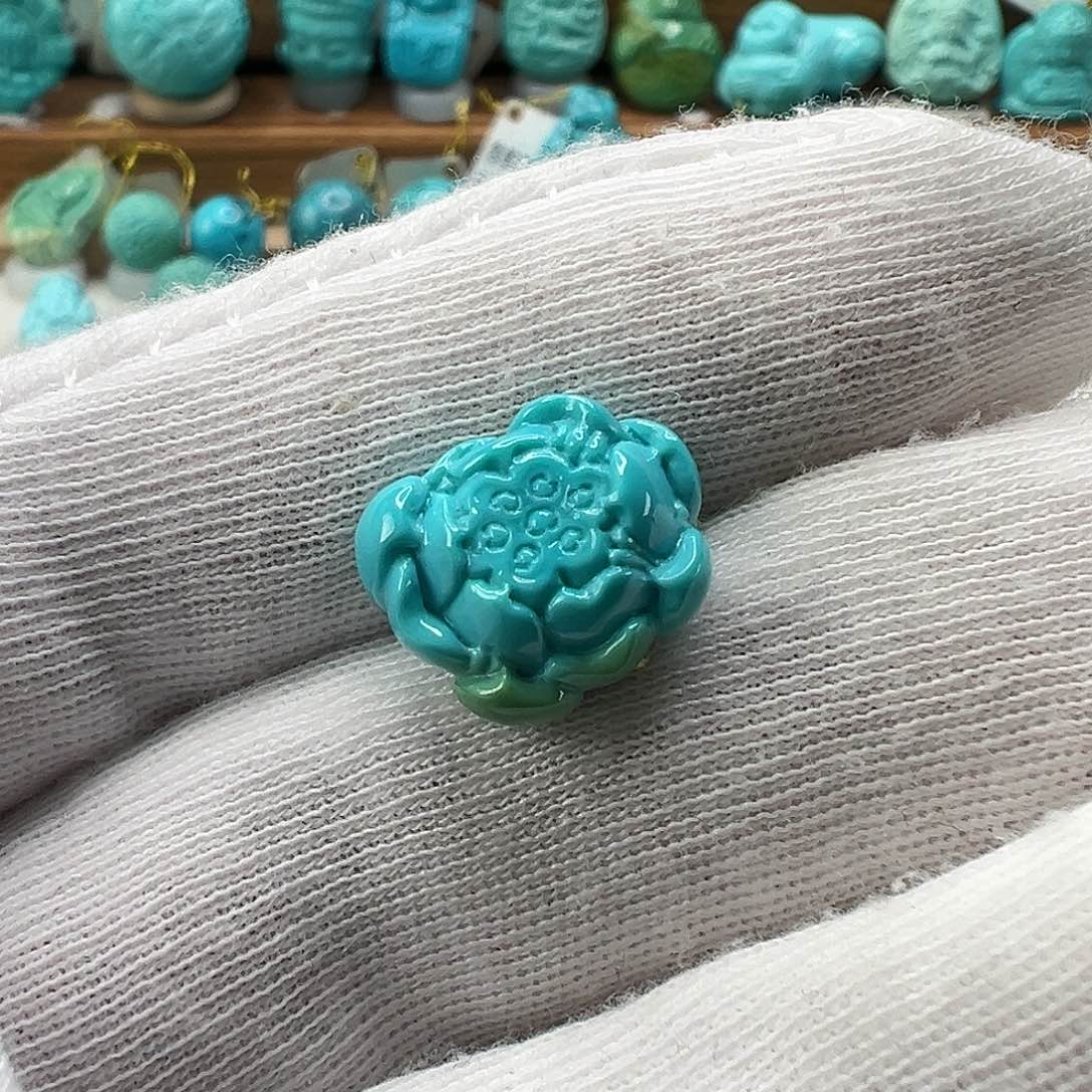 绿松石配饰未镶嵌