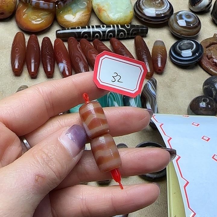 玛瑙/玉髓未镶嵌珠宝半成品32