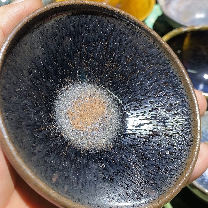 茶盏9:6底部有少许小玻璃心