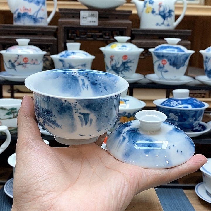 纯手绘玉龙下山盖碗175cc釉下彩微瑕福利款