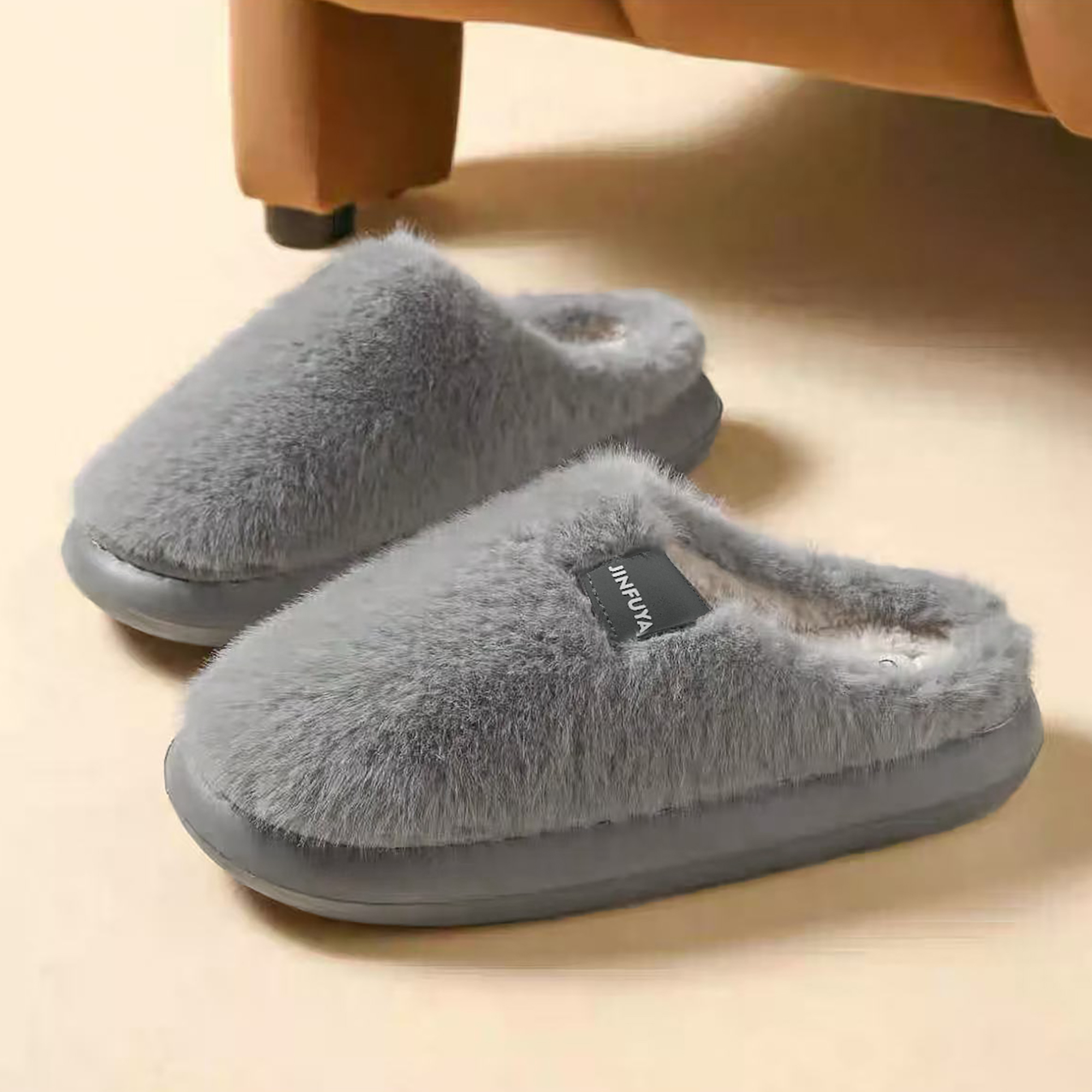 冬季新品！舒适简约毛绒拖鞋H279