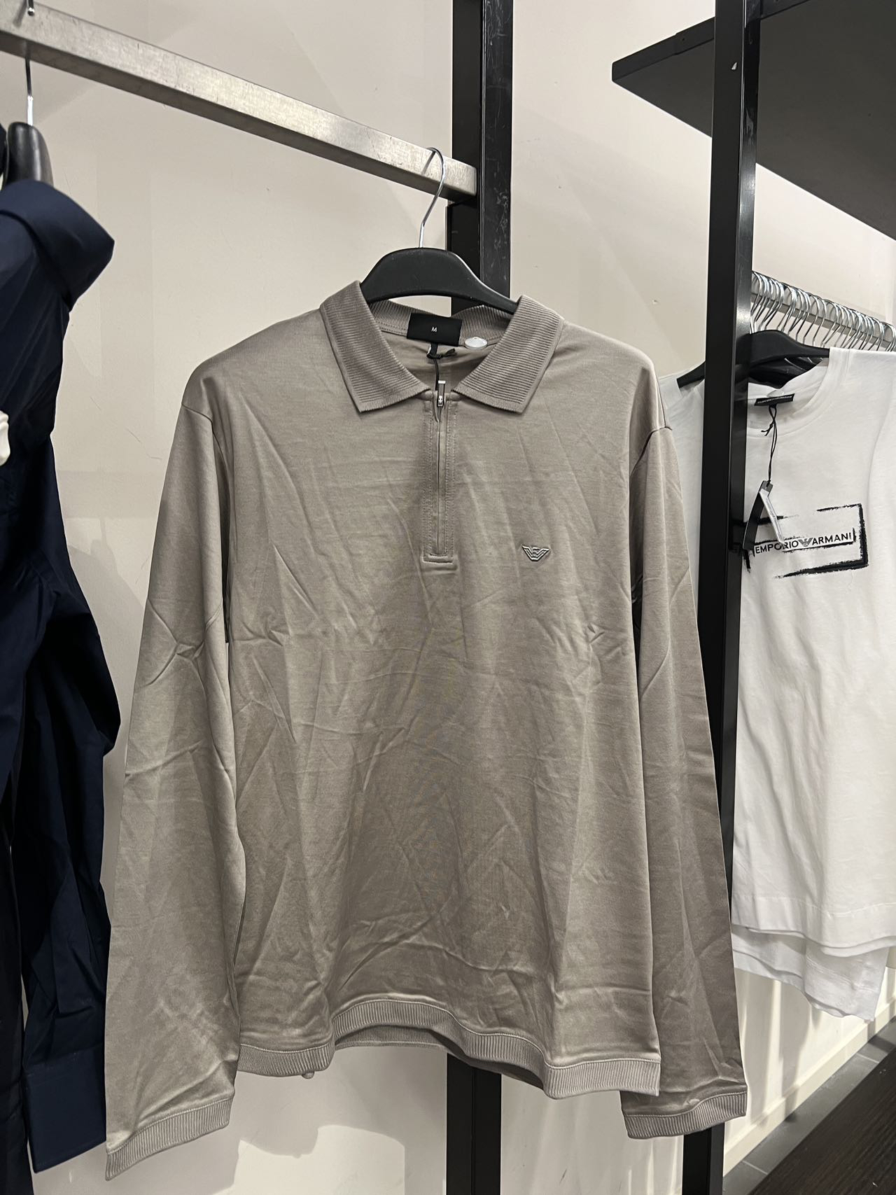 全新未使用 EMPORIO ARMANI/乔治·阿玛尼 鹰标商务领长袖不退换