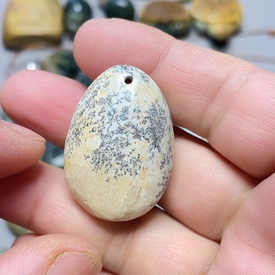 岫岩河磨玉（透闪石质玉）未镶嵌挂件