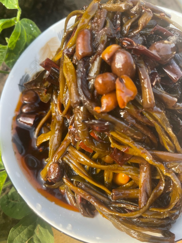 徐三味香辣美味蒜苔