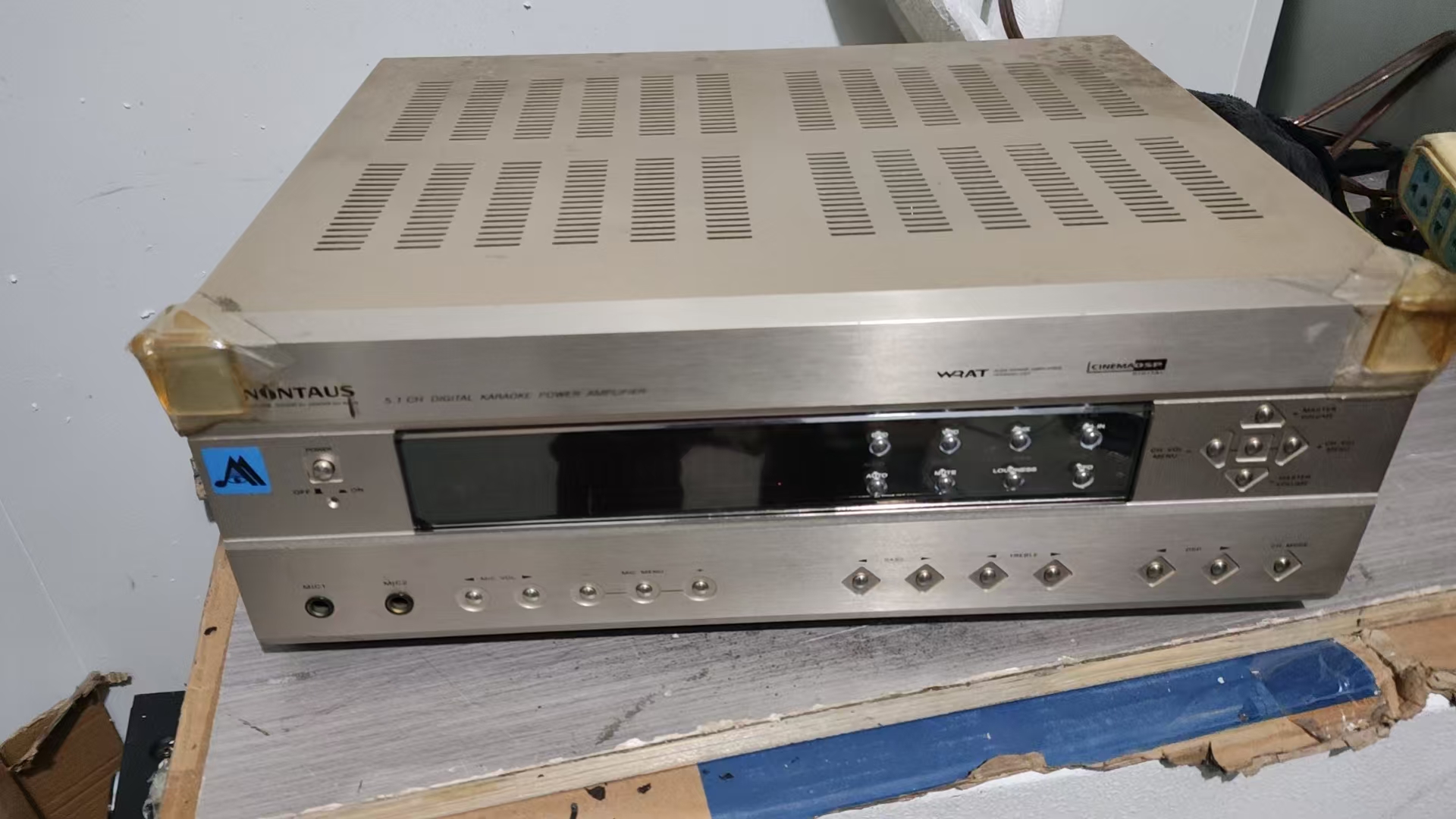 8新  配件功放一台 不包邮费