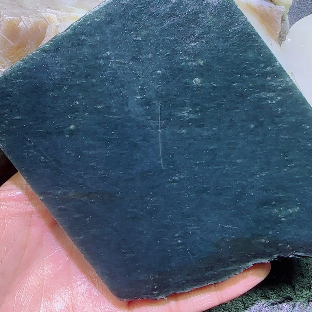 和田玉未镶嵌珠宝半成品