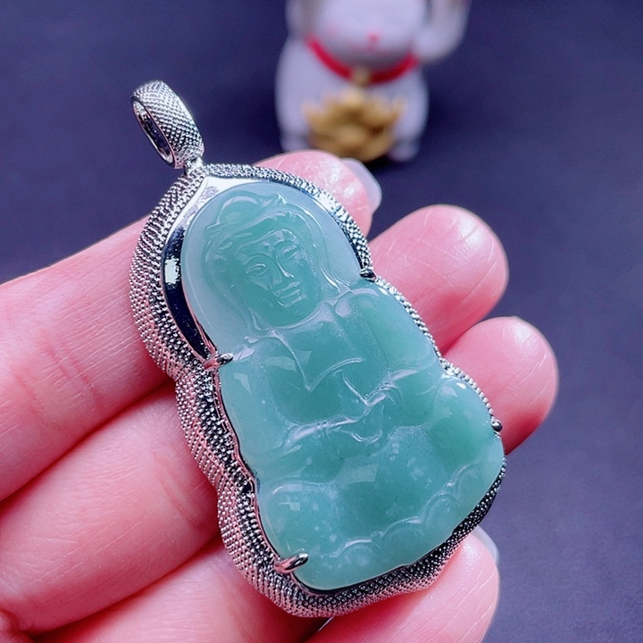 翡翠吊坠(不含链)未镶嵌