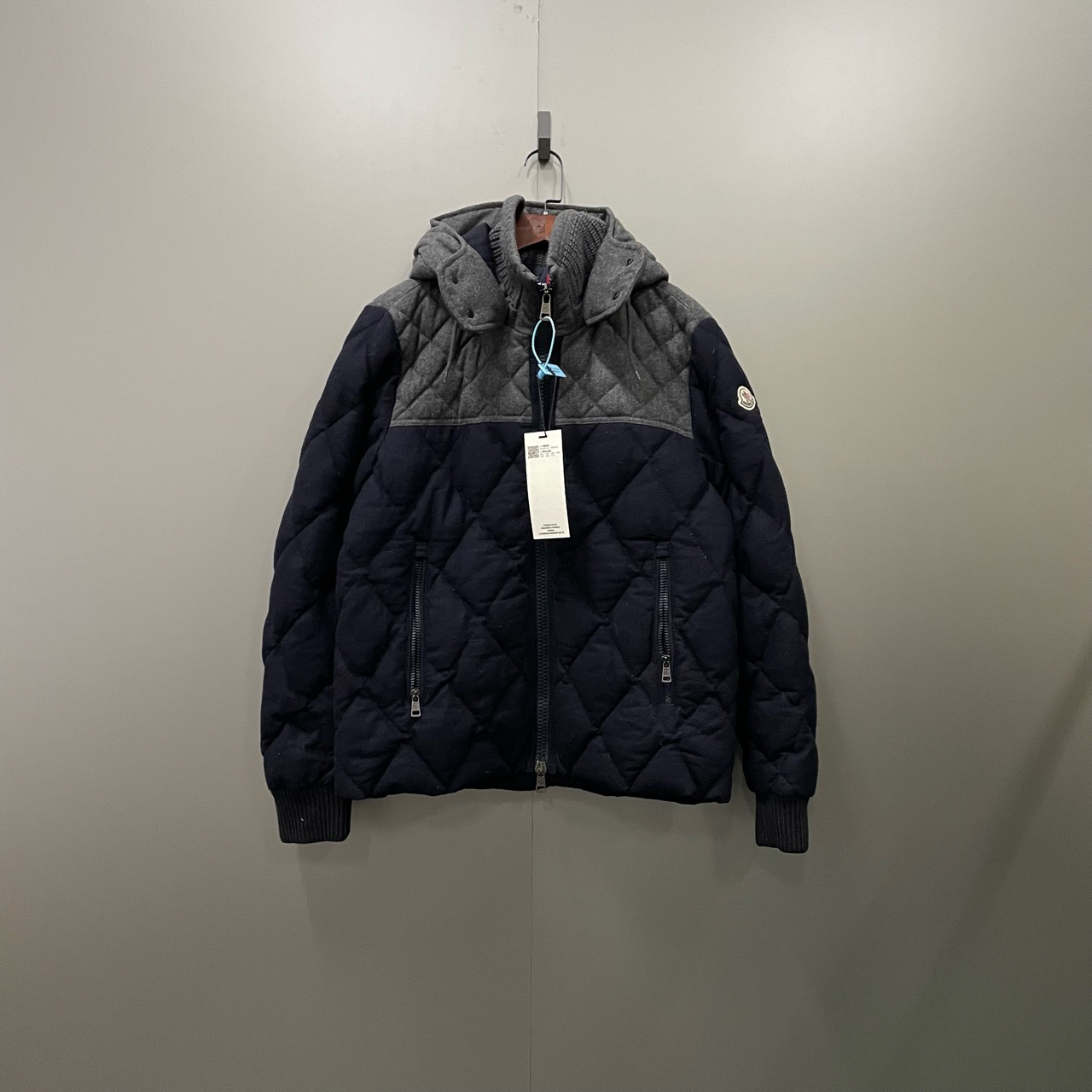 （bb）114 MONCLER 蒙口 拼色羊毛羽绒服 4码/95新/15000/206533