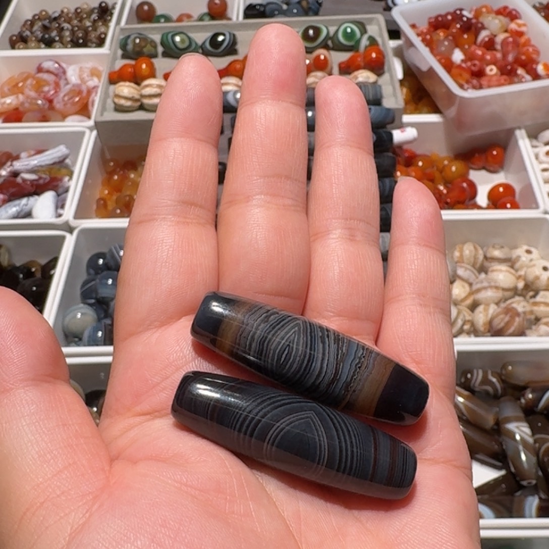 玛瑙/玉髓合金颈饰