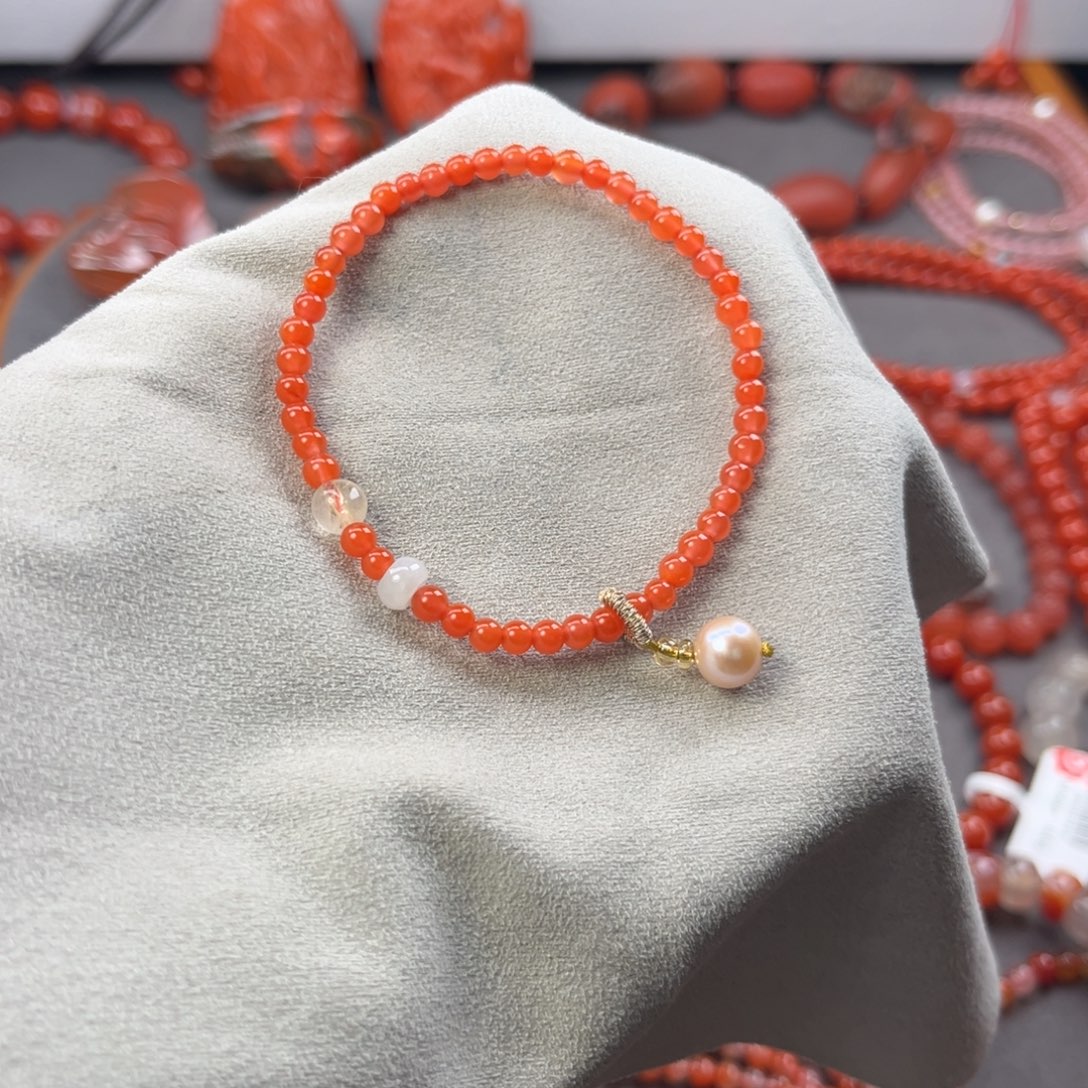 南红玛瑙未镶嵌手链