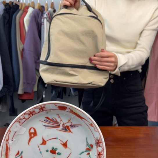 瓷片10升。。。。。。。。。。。。。。。。