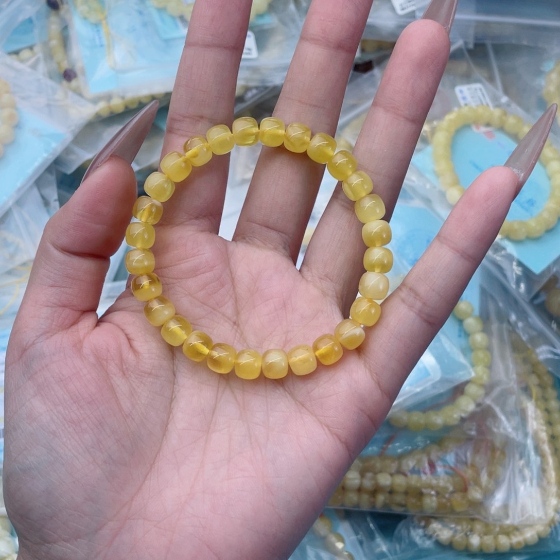 蜜蜡裸石未镶嵌蜜蜡86