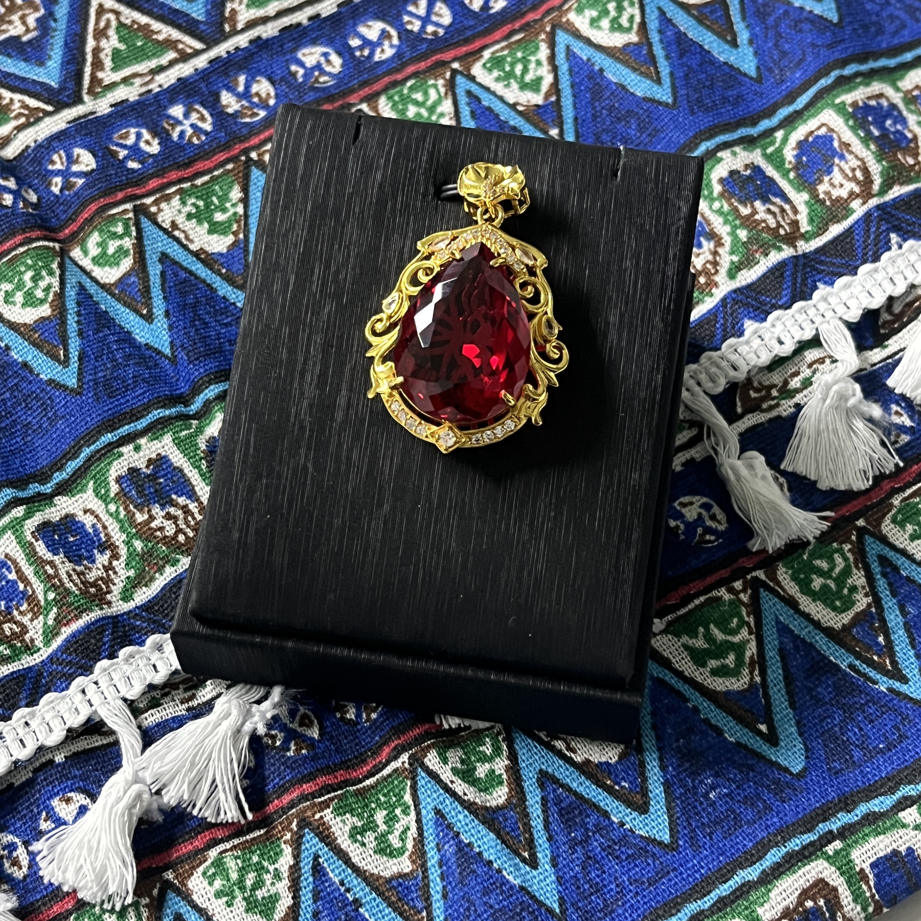 SPKF005000时尚风格饰品送精美礼盒带链子