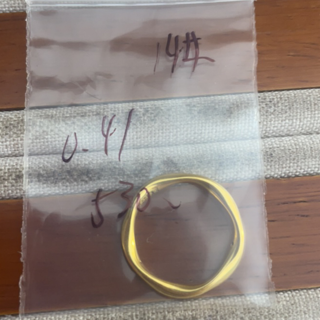 克重0.41 14号 莫比乌斯戒指 足金999