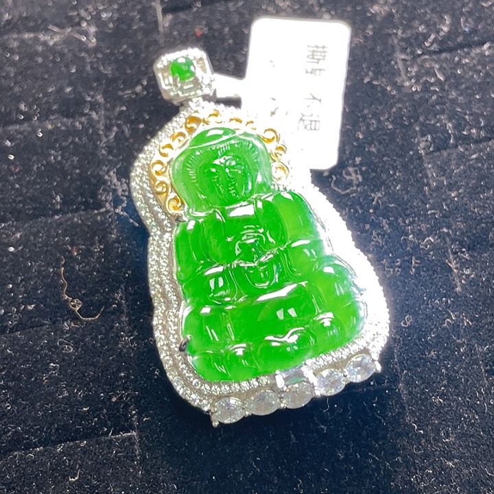 翡翠颈饰未镶嵌01，