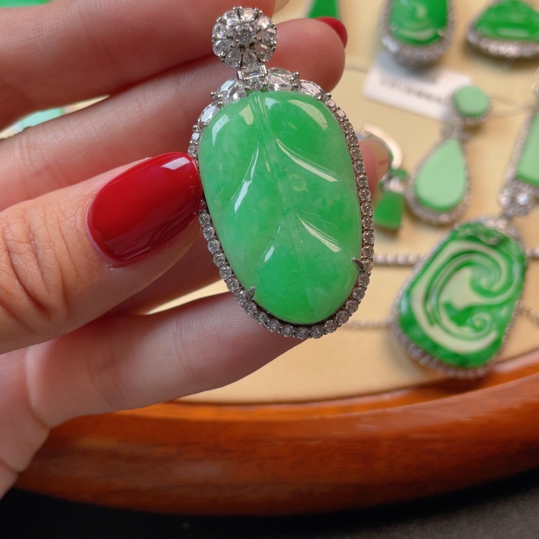 翡翠吊坠(不含链)银S925镶嵌