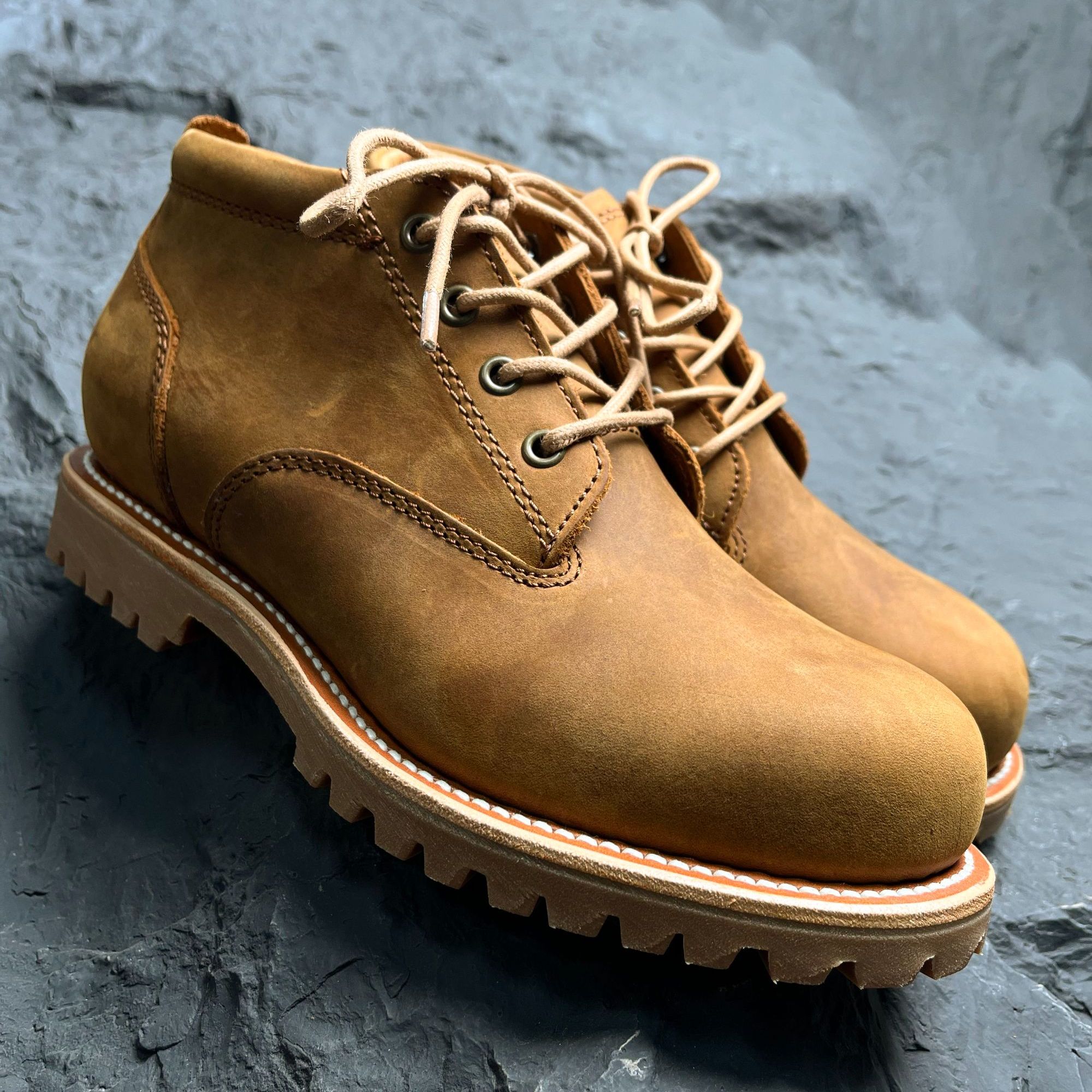 橡胶底工装短靴大黄靴复古休闲百搭工装靴经典男士英伦风真皮潮鞋