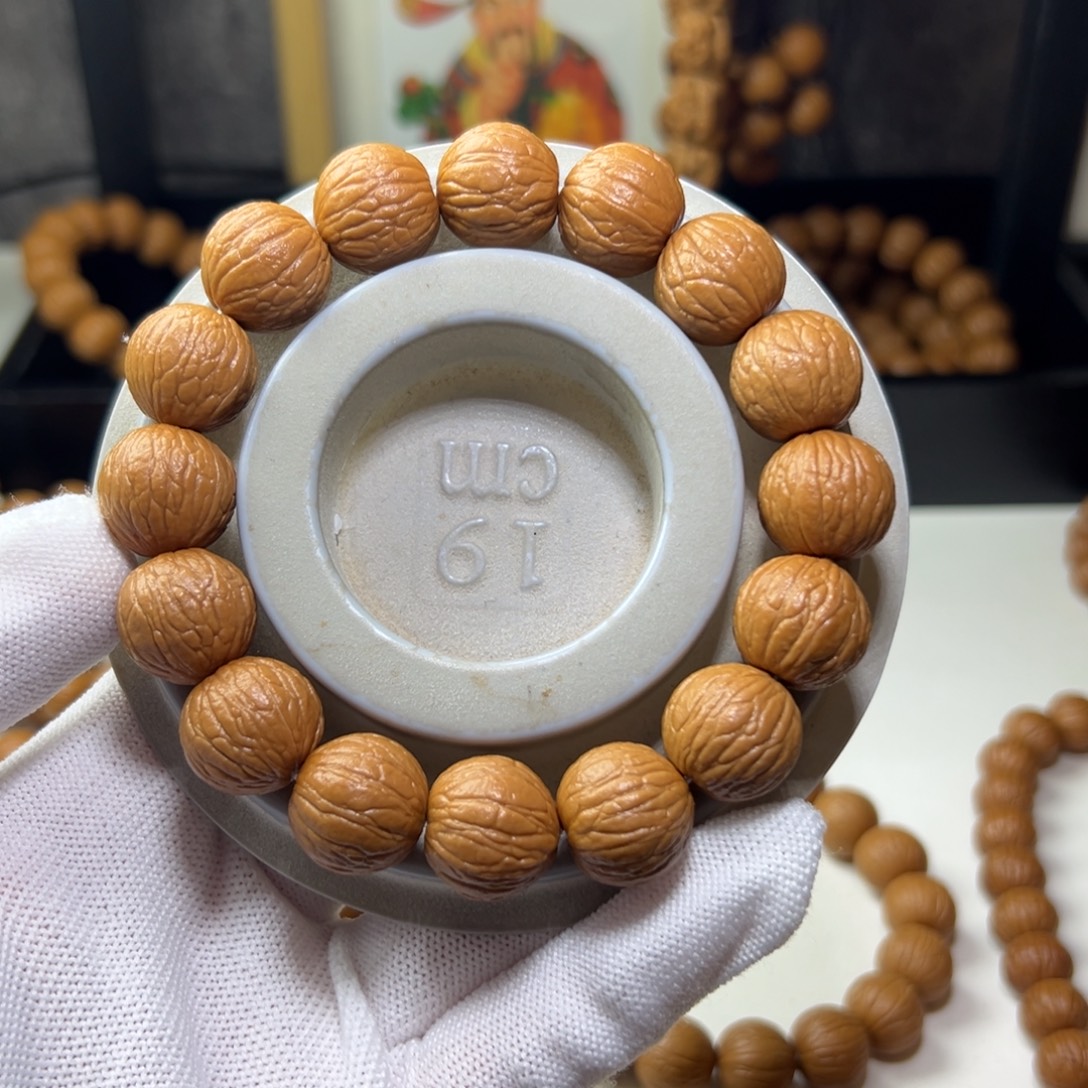 地***力吊坠猴头核桃16聚宝盆