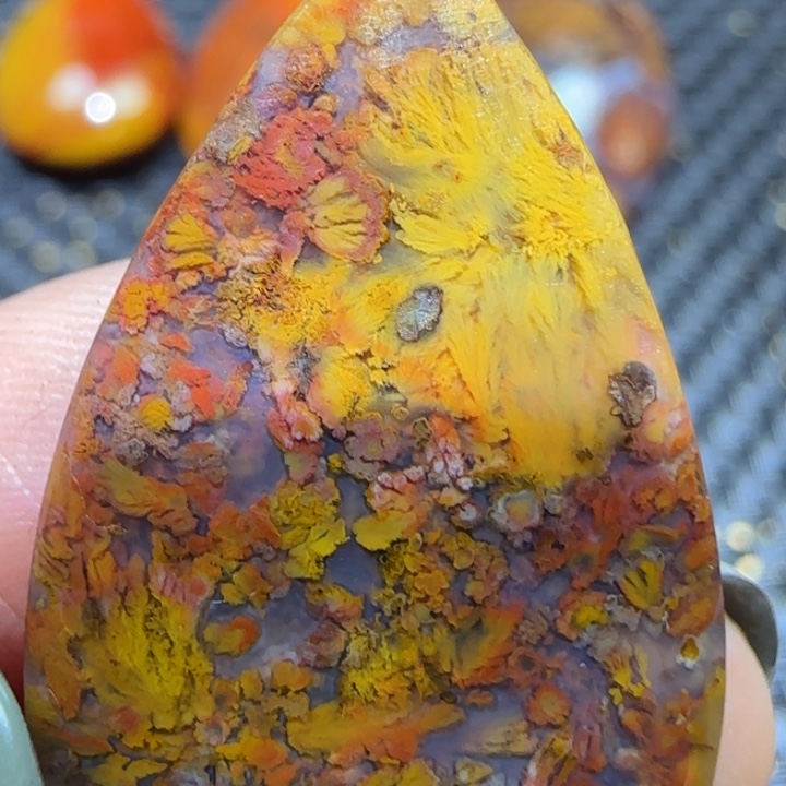 喜***～玛瑙/玉髓未镶嵌吊坠