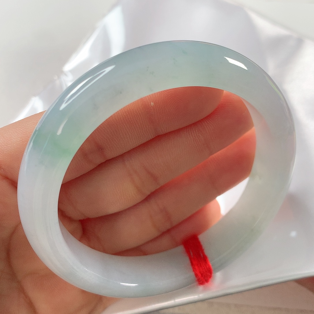 翡翠手镯未镶嵌 正圈 ①⑤⑦