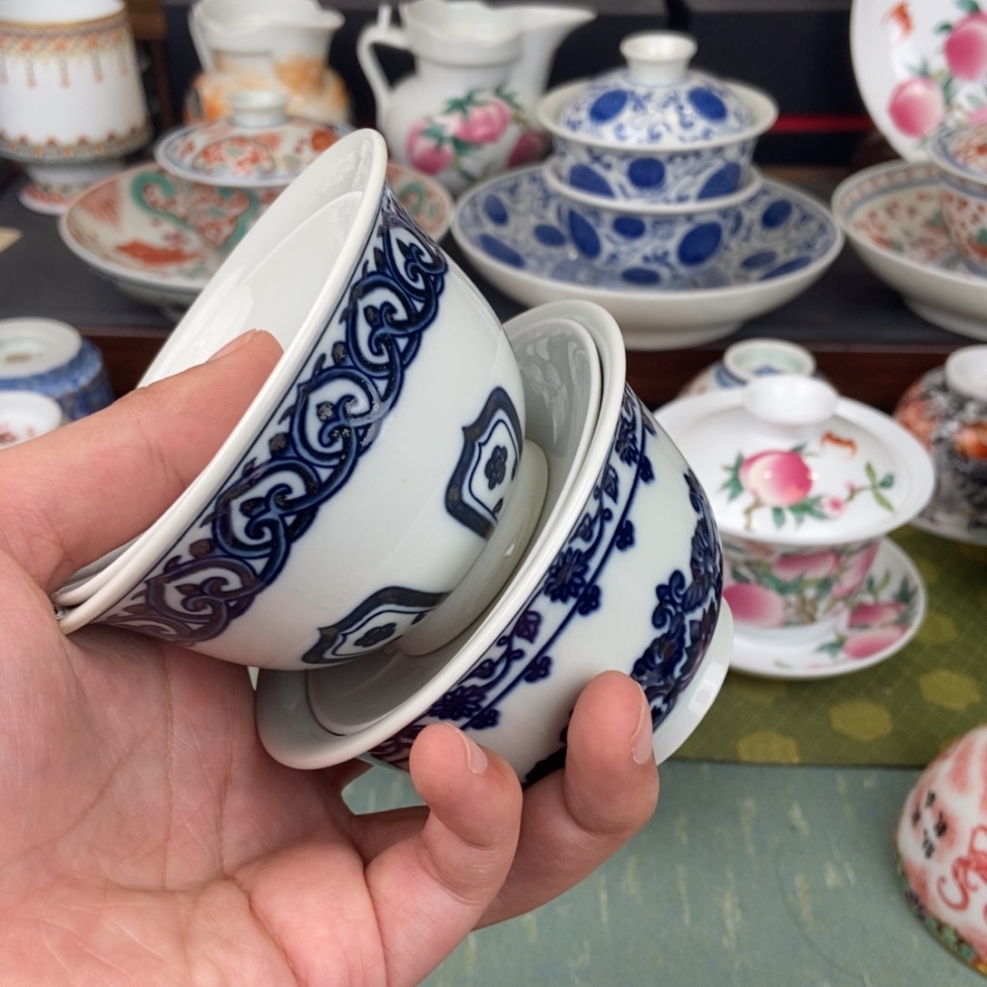 陈***中陶瓷的设计师是什么