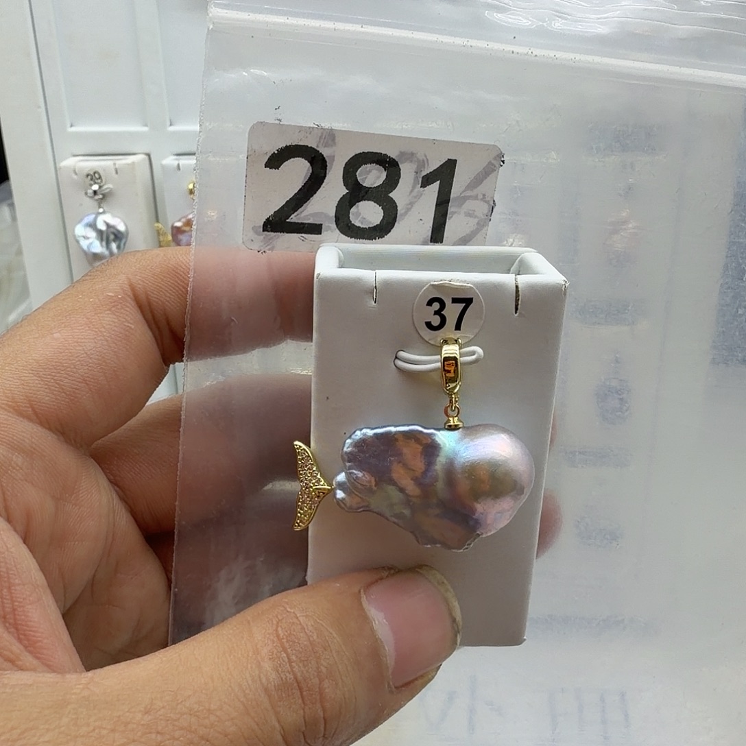 淡水珍珠颈饰合金