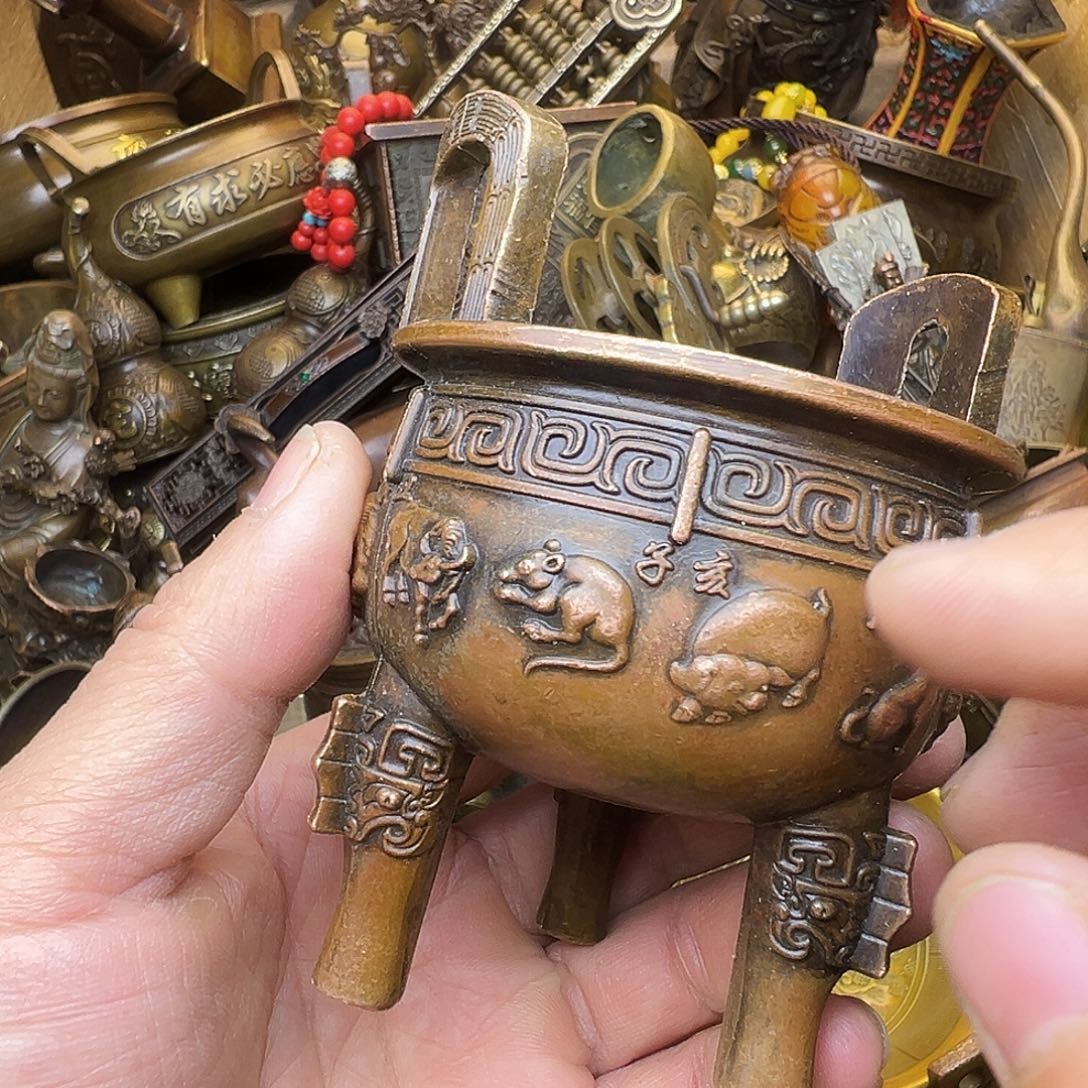 精品铜器，精美文玩